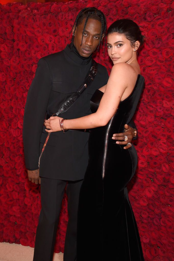 a-complete-timeline-of-kylie-jenner-and-travis-scott’s-relationship
