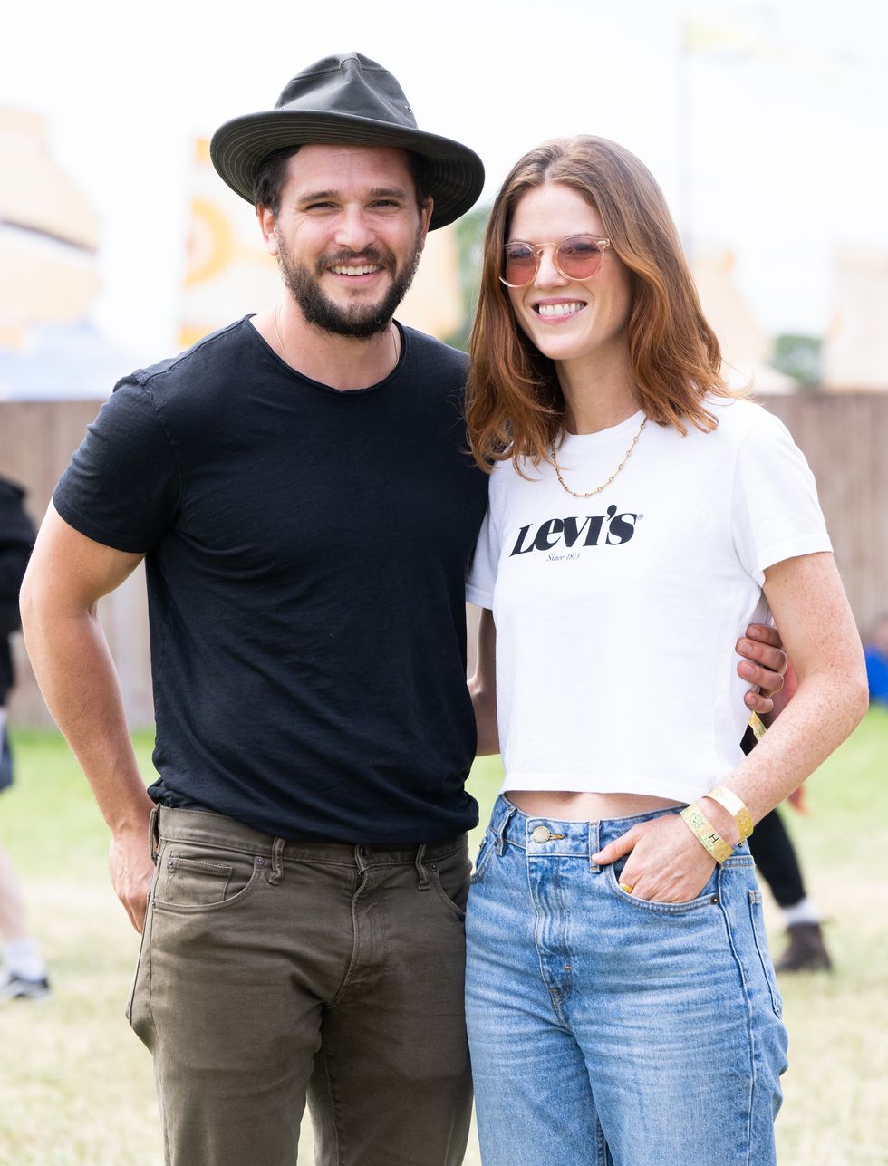 kit-harington-and-rose-leslie-announce-they’re-expecting-their-second-child