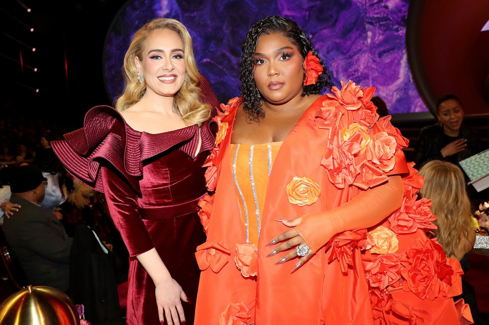 lizzo-says-she-and-adele-‘got-so-drunk’-at-the-grammys-with-smuggled-booze