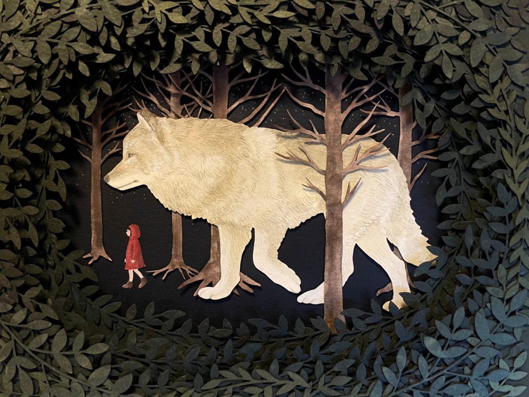 enormous-animals-with-divine-powers-populate-kanako-abe’s-dreamy-papercuts