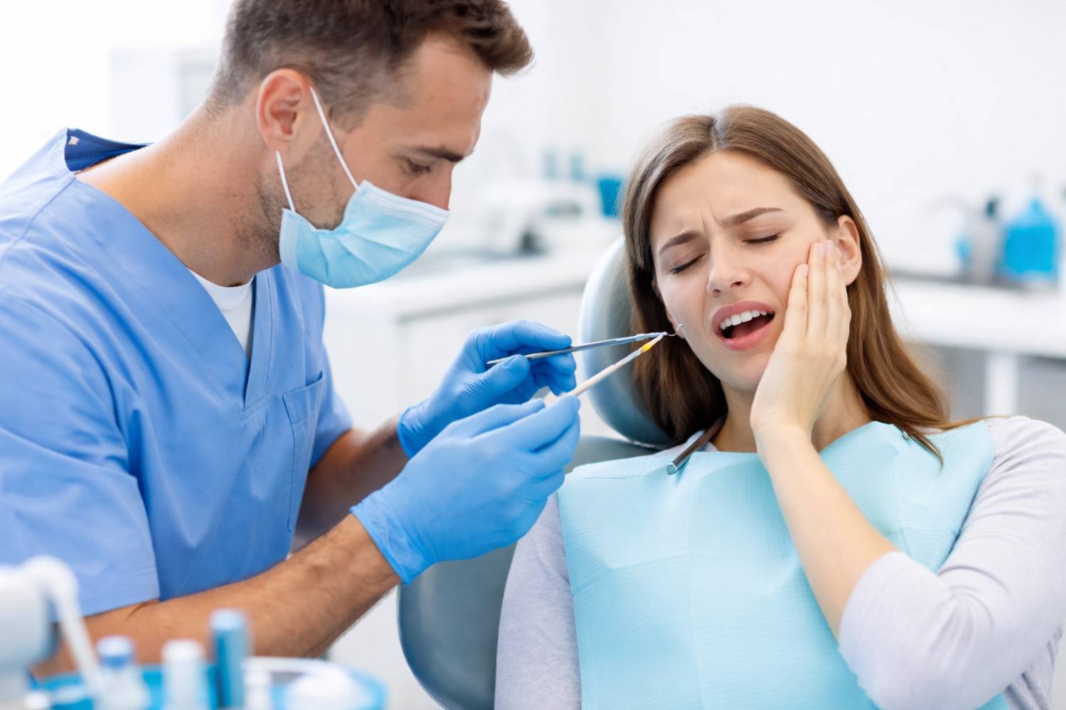 How the Right Dentist in Kitchener Manages Dental Emergencies and Urgent Care Appointments
